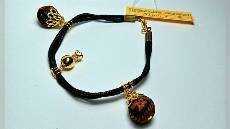 Gelang Wanita Bandul Bola Batik Ethnicware Indonesia Dinoyo Malang Gelang Wanita Bandul Bola Batik Ethnicware Indonesia Dinoyo Malang